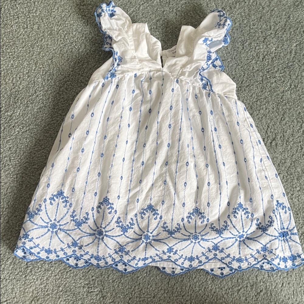 Brand New Primark White Dress with Blue Embroidery